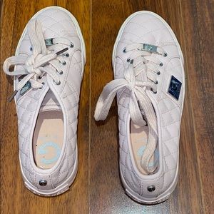Guess pink sneakers